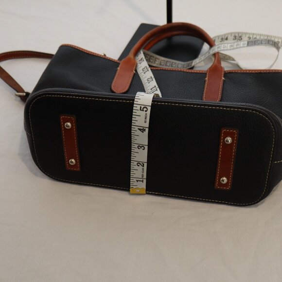 Dooney & Bourke Brielle Tote Bag Pebbled Leather Black Brown Trim Red Interior - Picture 10 of 11